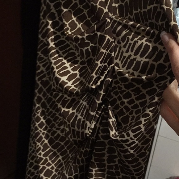 Patterned Dress - Picture 2 of 3